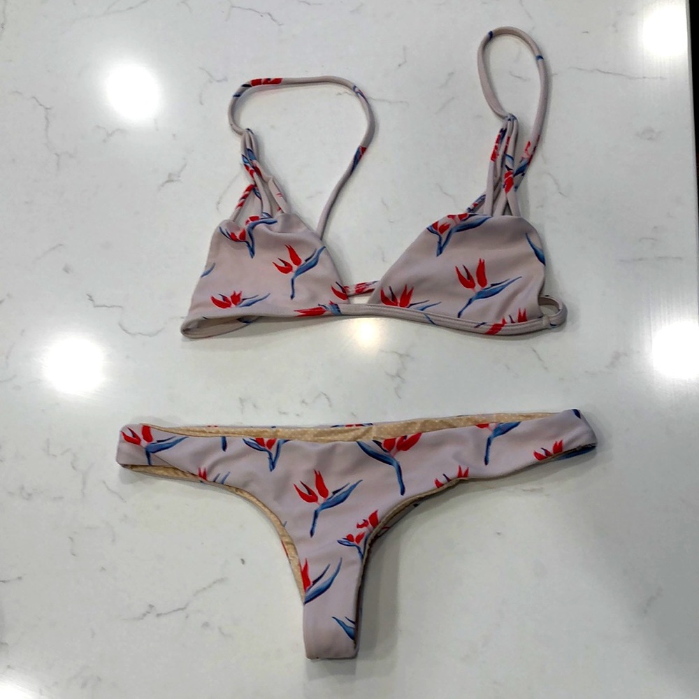 Acacia Santorini Top Birds of Paradise Print Size M